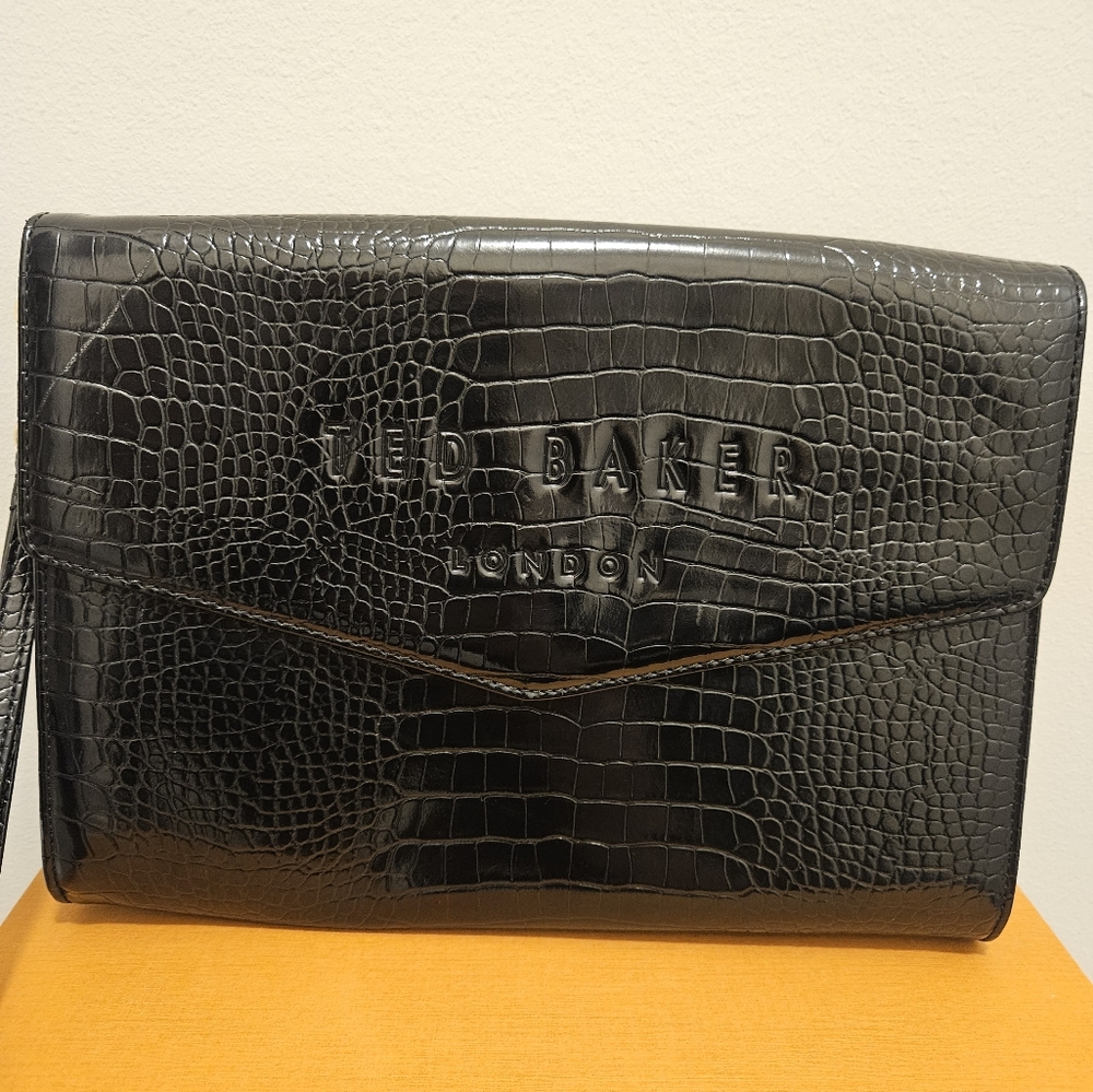 Ted Baker wristlet